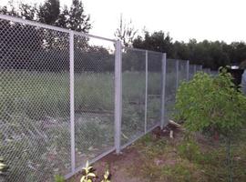 Забор из сетки рабицы - пример 33